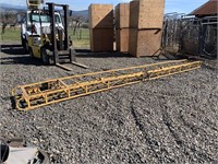 20' HAY ELEVATOR, ELECTRIC, YELLOW