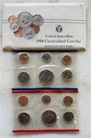 1988-P&D UNITED STATES MINT ***10-PIECE*** SET