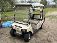 Club Car Golf Cart With Cover