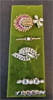 6 Vintage Pins