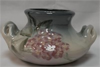 Weller Etna Squat Dbl. Handled 5" H x 9" W Vase