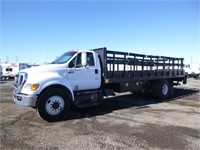 2011 Ford F750 S/A Flatbed Truck