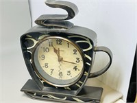 Westclox  tea pot quartz clock - 10" h