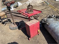 Pipe Vice, Metal Stand Cabinet