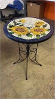 Round stand table