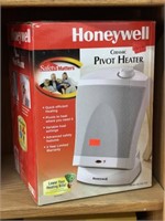*Honeywell Ceramic Pivot Space Heater (Not Tested)