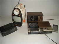 Vintage Radios & Cassette Player