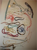 Necklaces - Costume Jewelry