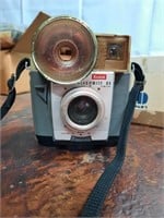 Kodak Brownie Flash Might 20 camera,One Step