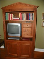 6ft Wooden Bookcase/cabinet