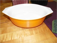 Orange Pyrex with lid
