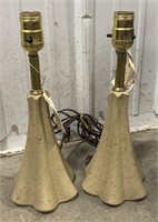 (BN) 
Pair of Plaster Table Lamps (
Approx 13")