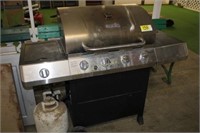 CharBroil Grill, 2 propane tanks