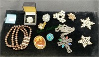 Tray lot of costume and vintage jewelry