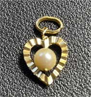 18K heart pearl pendant