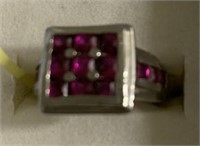 Ruby (sqr) ring in stainless steel