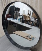Oval mirror with metal frame