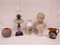 ANTIQUES & COLLECTIBLES: