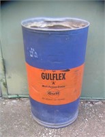 Gulf flex oil company muiltpurpose grease containe