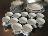 39 Pieces Mikasa Intaglio Pattern Dishes & Cups