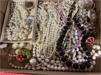 Miscellaneous jewelry, necklaces, and a few