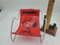 1958 Snoopy red sling chair