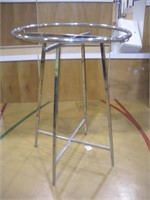 Round Clothing Rack  36x50 inches