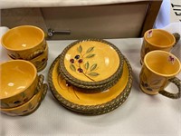 14 PC HAND PAINTED GIBSON DINNER SET