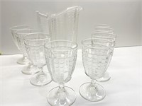 WATER PITCHER APPLIED HANDLE AND 8 GLASSES