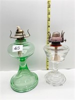 GREEN AND CLEAR VINTAGE OIL LAMP