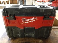 Milwaukee 2 gallon wet/dry vacuum, tested and