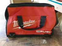 Milwaukee used zipper tool bag