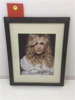 Signed Carrie Underwood 8x10 Photo