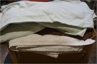 Linens & Towels
