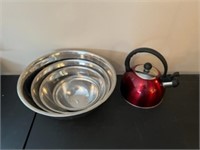 Stainless Nesting Bowls & Teapot