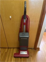 Lux Vacuum Cleaner