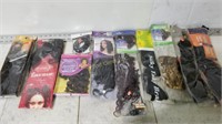 Assorted Hair Wefts (10 ct)