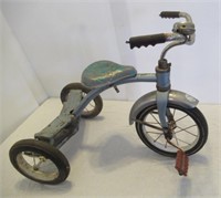 Vintage 2-Step Tricycle from the '50s-'60s.