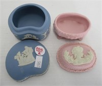 Wedgewood trinket box and small pink trinket box.