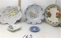 Vintage porcelain  bowls and plates