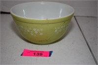 Vintage Green Pyrex Bowl