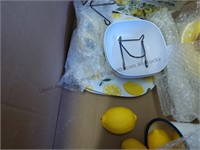 Lemon Decorations with plates and bowls