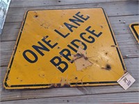 24 INCH METAL ONE LANE BRIDGE ROAD SIGN