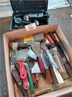 BOX OF TROWELS, PUTTY KNIVES, PRESSURE TESTER