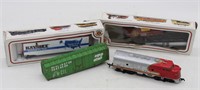 (5) HO SCALE TOY TRAINS