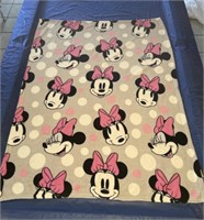 Disney Minnie Mouse Blanket Throw