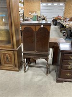 25x50x16 Parlor Cabinet PU ONLY