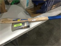 Kobalt 4 lb axe ( head broke off)