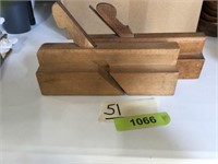 2 antique wooden planes for woodworking