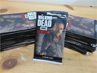38 packs of Walking Dead Season 6 cards